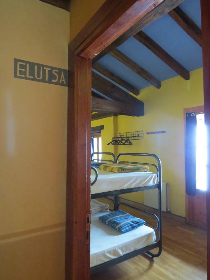 Albergue Olasenea Aterpea Zubieta Exterior photo
